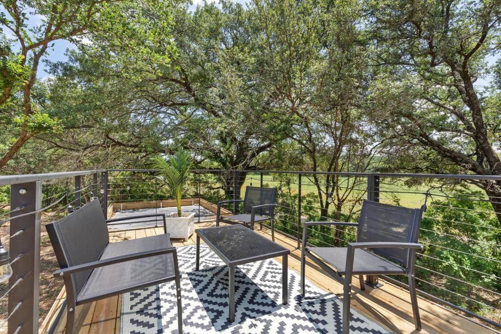 The Lonely Bull Luxury Container Home On 5 Acres Weatherford Ngoại thất bức ảnh